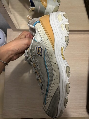 39 Beden Skechers Spor Ayakkabı