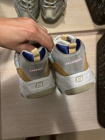 39 Beden beyaz Renk Skechers Spor Ayakkabı