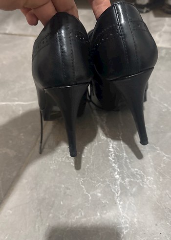 Siyah Stiletto Topuklu Klasik Kadın Ayakkabı - Görsel 5
