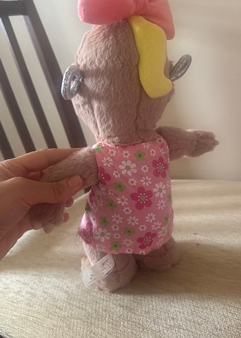 Pembe Çiçekli Elbise ve Fiyonklu Peluş Oyuncak - Görsel 5