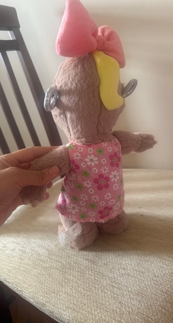 Pembe Çiçekli Elbise ve Fiyonklu Peluş Oyuncak - Görsel 5