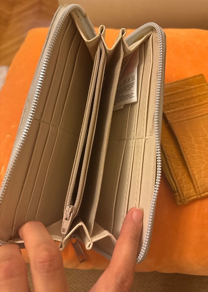 Cüzdan ve kartlık ikisi tek fiyat - Görsel 4