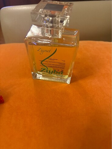 100 ml Kadın parfümü
