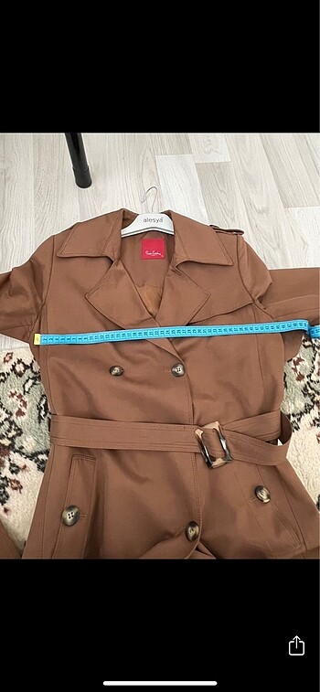 38 Beden Pierre cardin trençkot