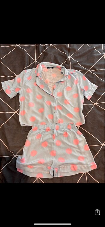 Pijama takımı