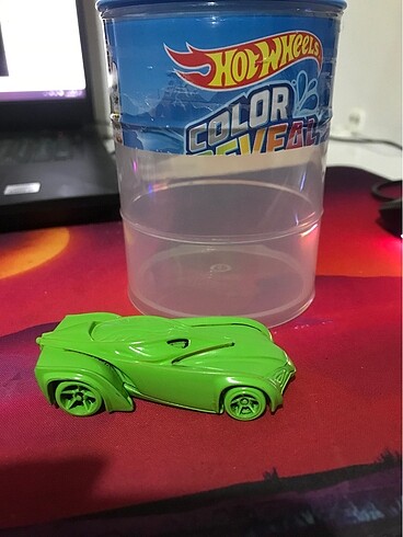 Hot Wheels color reveal