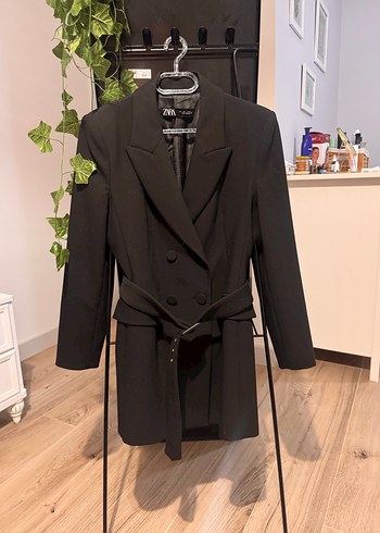 Zara Kemerli Siyah Kadın Blazer - Görsel 2