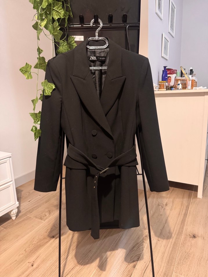 Zara Kemerli Siyah Kadın Blazer - Görsel 2