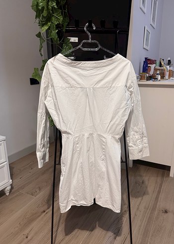 Zara Düğmeli V Yakalı Beyaz Kadın Gömlek Elbise - Görsel 5