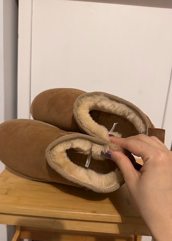 UGG Taba Rengi Bot. 39 numara - Görsel 8