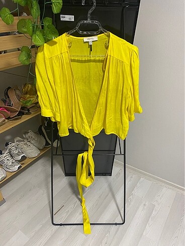 38 Beden sarı Renk İpekyol bluz