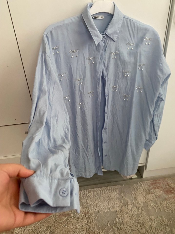 Nakışlı Mavi Keten Gömlek - Görsel 2