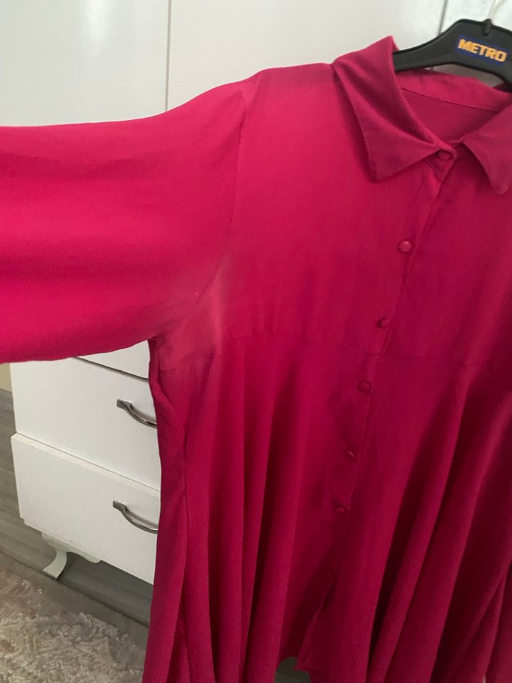 Pembe Saten Görünümlü Düğmeli Hamile Bluzu - Görsel 5