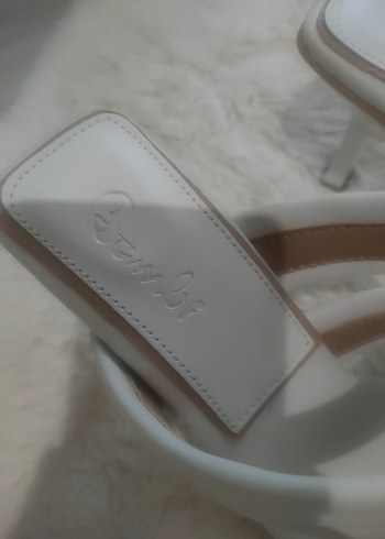 Beyaz Bambi Topuklu Terlik - Görsel 6