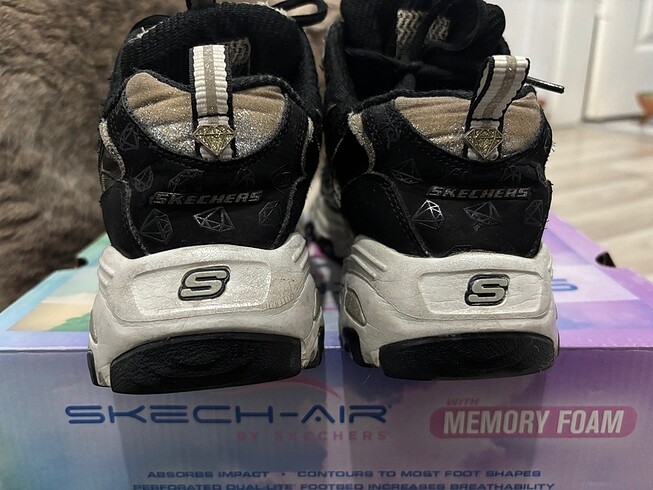 38 Beden Skechers d lites ayakkabı