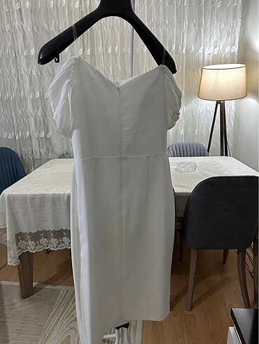 38 Beden İnci detaylı nikah elbisesi