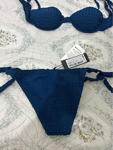 m Beden trendyolmilla lacivert bikini takımı