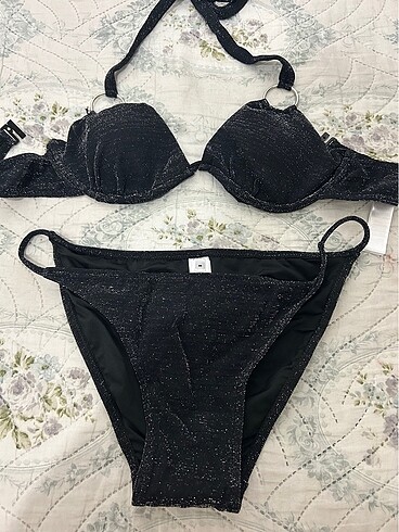 m Beden siyah Renk siyah simli bikini takımı