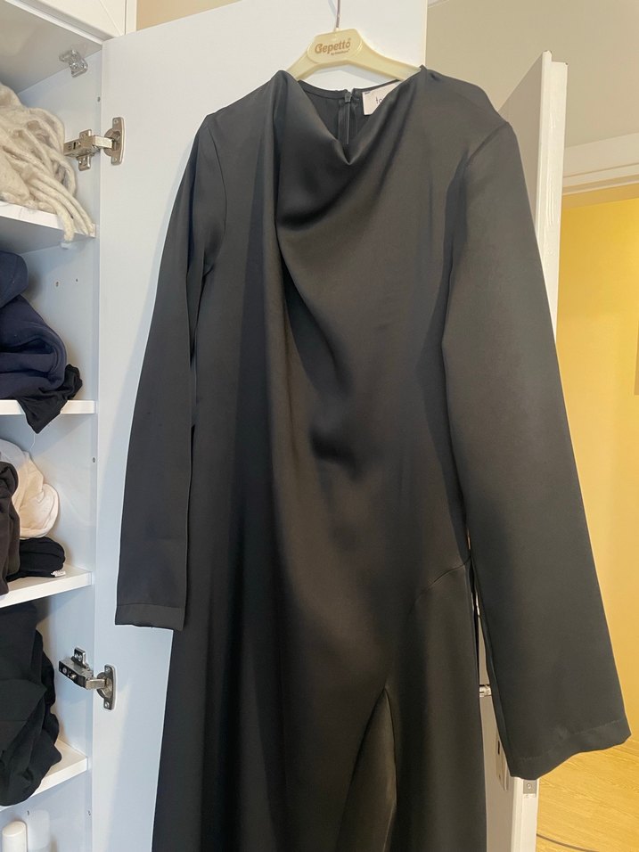 Touche Siyah saten elbise - Görsel 2