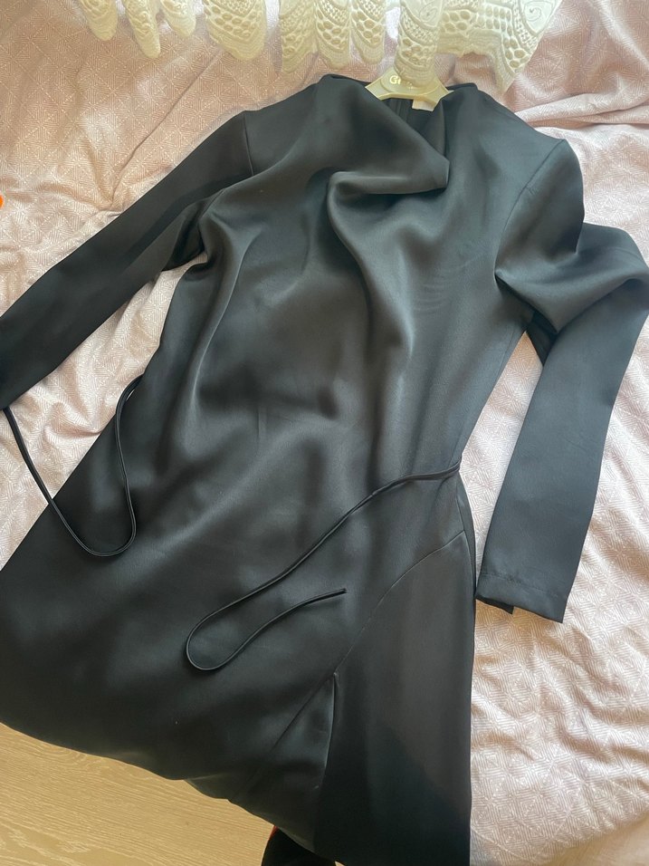 Touche Siyah saten elbise - Görsel 3