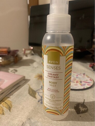 Avon Senses Creamy Fantasy Body Mist