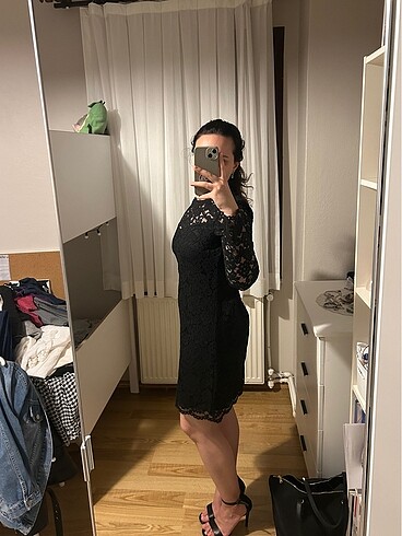 H&M dantel elbise 36-38 uyumludur - Görsel 2