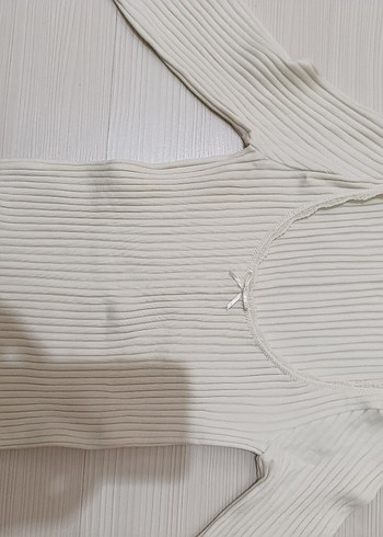 Bej V Yaka Kadın Triko - Görsel 2