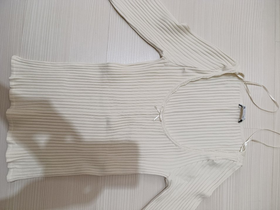 Bej V Yaka Kadın Triko - Görsel 2