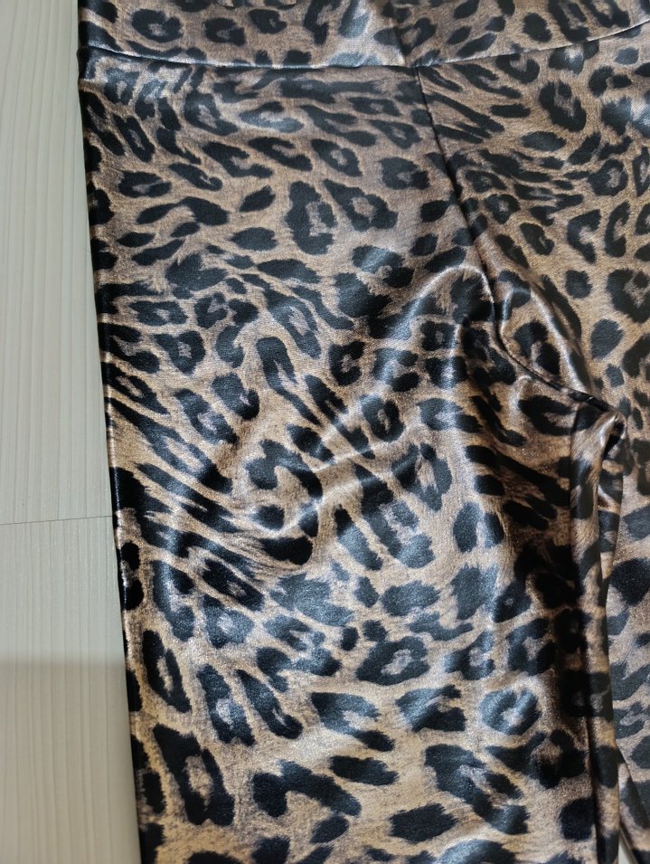 Kadın Kahverengi Yılan Desenli  tayt deri gibi - Görsel 2