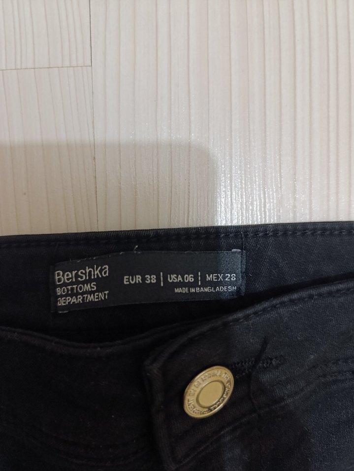 Siyah Kadın Regular Fit Elastik Kot Pantolon - Görsel 2