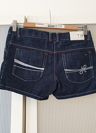13-14 Yaş Beden Tommy hilfiger kot şort