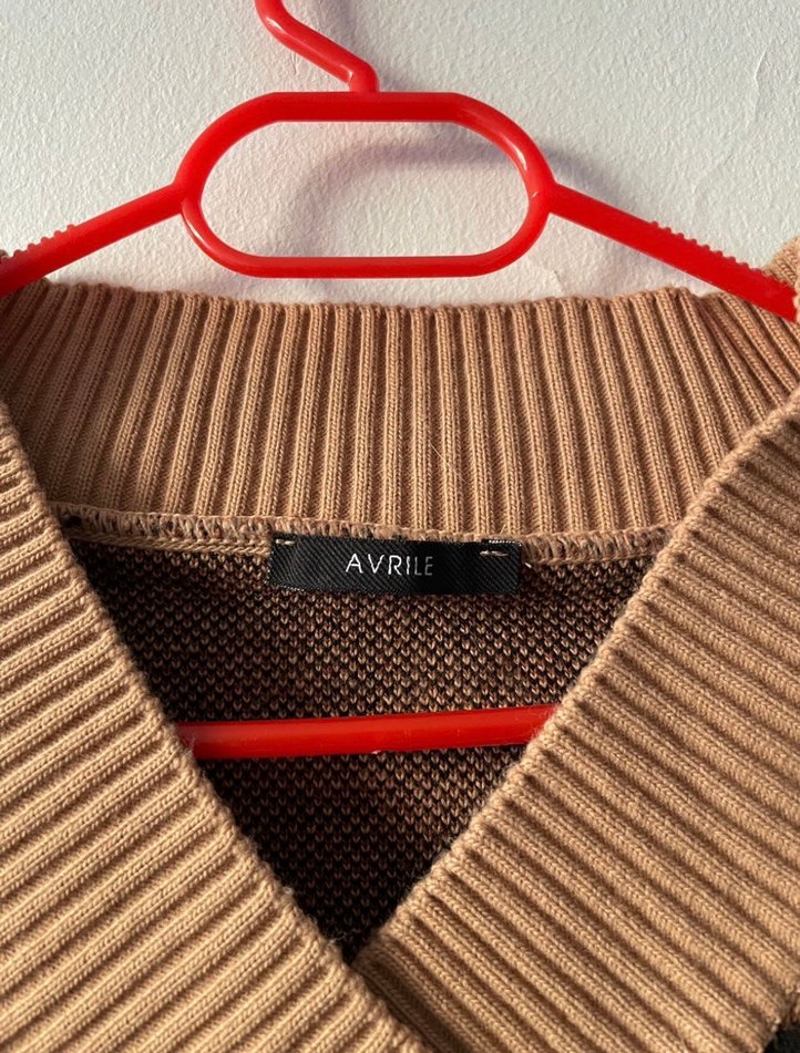 Leopar Desenli V Yakalı Örgü Kadın Kısa Kollu Kazak - Görsel 2