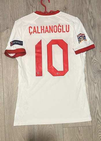 Türkiye 2020/22 Uluslar ligi h. Altıntop imzalı Çalhanoğlu forma - Görsel 2