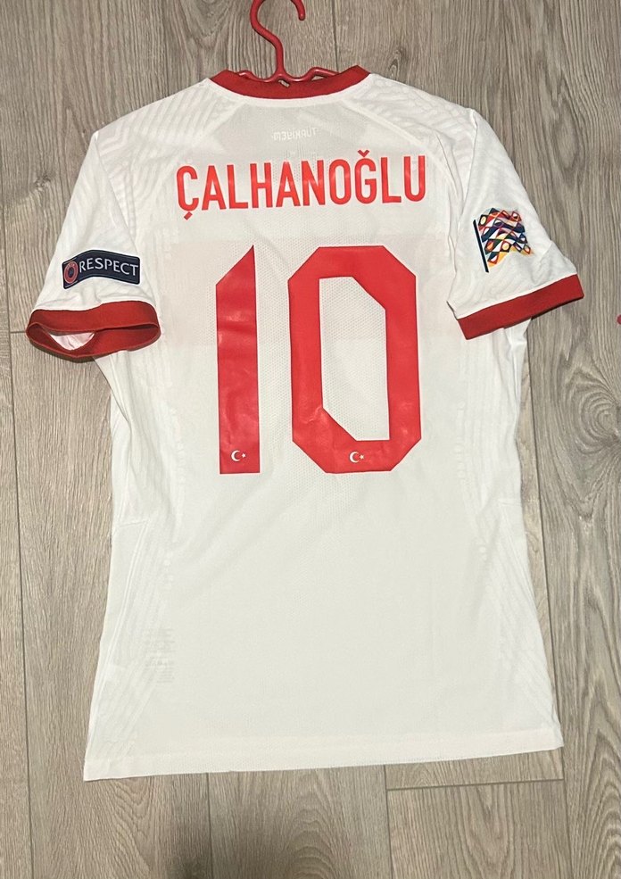 Türkiye 2020/22 Uluslar ligi h. Altıntop imzalı Çalhanoğlu forma - Görsel 2