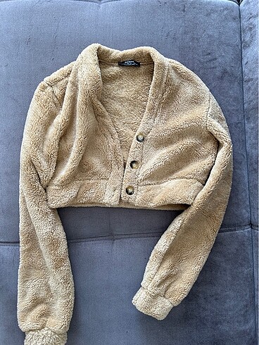 Kısa bershka peluş ceket