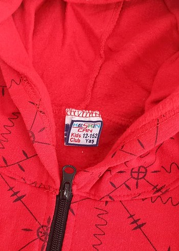 9 Yaş Beden Kapüşonlu Kırmızı Fermuarlı Erkek Çocuk Ceketi
