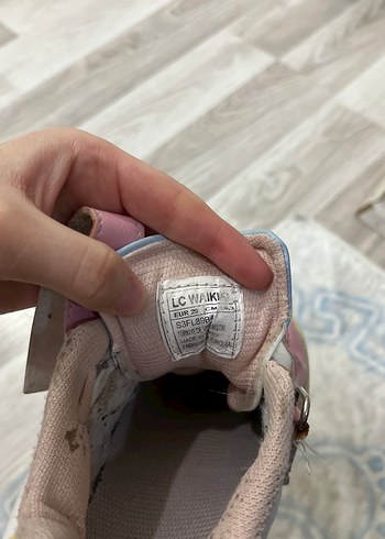 29 Beden çeşitli Renk Lcw Kız Çocukları İçin Çok Renkli Bağcıksız Spor Ayakkabı