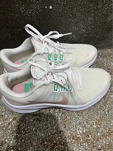 Nike spor ayakkabı