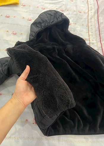 Fermuarlı Siyah Kapüşonlu Kadın Kış Montu - Görsel 8