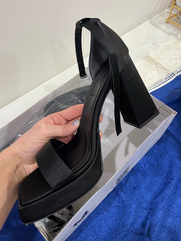 Tokalı Siyah Platform Topuklu Kadın Abiye Ayakkabı - Görsel 3