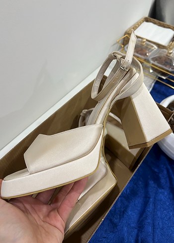 Beyaz Platform Topuklu Kadın Abiye Ayakkabı - Görsel 4