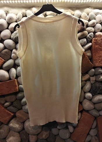 Kadın Beyaz V Yaka Kolsuz Triko Süveter Mudo - Görsel 2