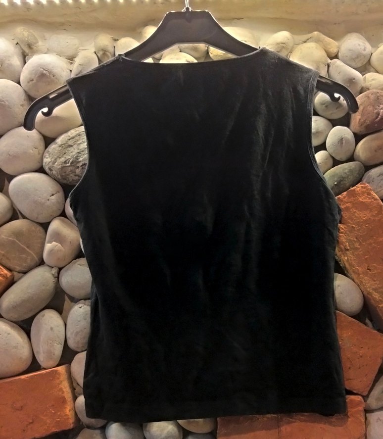 Siyah V Yaka Drapeli Gotik Mini Üst - Görsel 2