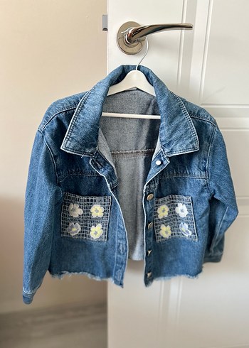 Nakışlı Düğmeli Mavi Denim Ceket - Görsel 2