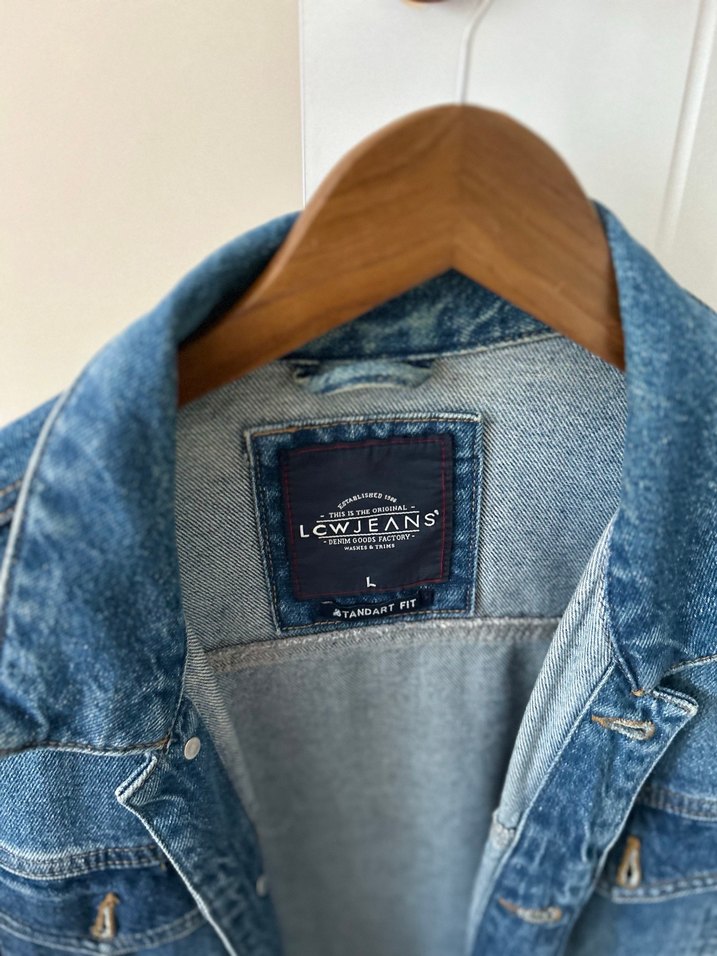 Düğmeli Mavi Kadın Denim Ceket - Görsel 3