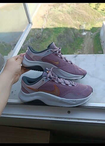 38 Beden mor Renk Nike ayakkabı