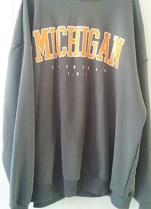 Trendyolmilla sweatshirt