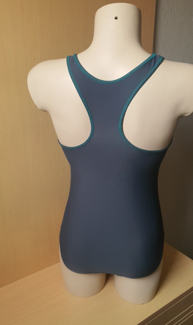 Mavi Çizgili Kadın Spor Mayo - Görsel 4