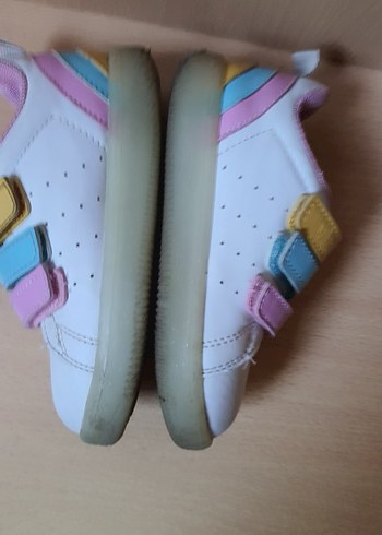 Kız Çocuk Çok Renkli Cırt Cırtlı Spor Ayakkabı - Görsel 7