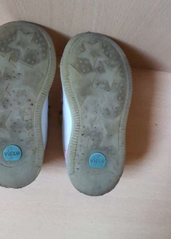 Kız Çocuk Çok Renkli Cırt Cırtlı Spor Ayakkabı - Görsel 9